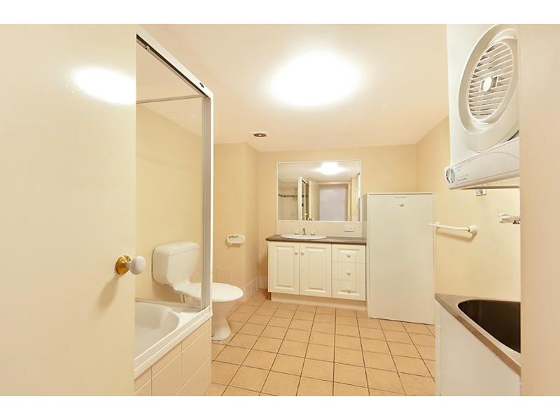 150 Marina Parade, Southport QLD 4215