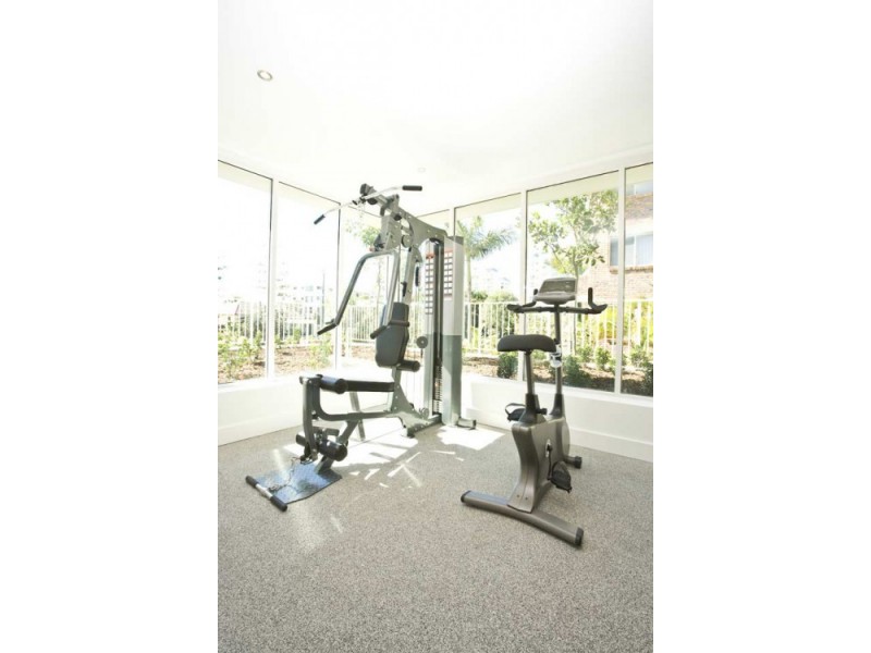 007/2 Creek Street, Coolangatta QLD 4225