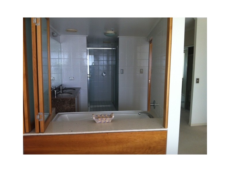 1101/1 Lennie Avenue, Main Beach QLD 4217