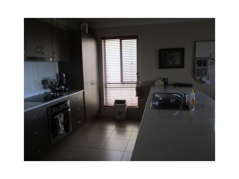 82/19 Santa Barbara Road, Hope Island QLD 4212