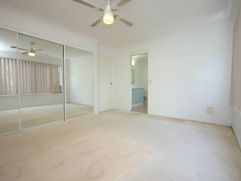 6/19 Santa Barbara Road, Hope Island QLD 4212