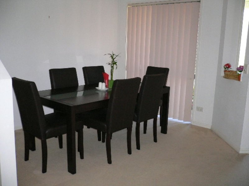 6/19 Santa Barbara Road, Hope Island QLD 4212