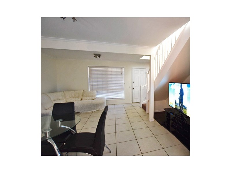 31/116 Meadowlands Road, Carina QLD 4152