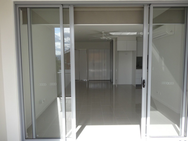 R107/8 Lochaber St, Dutton Park QLD 4102