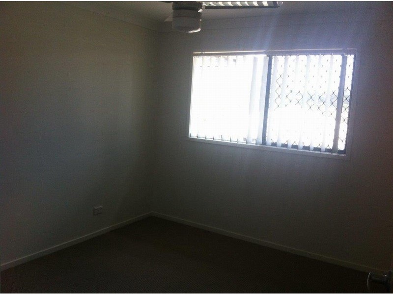 2/6 Linton Street, Loganlea QLD 4131