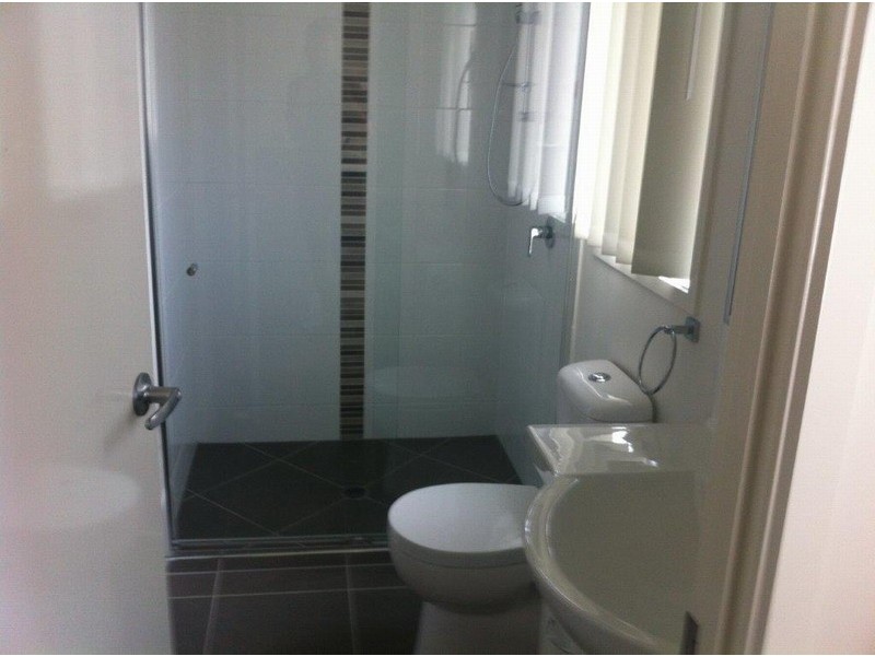 2/6 Linton Street, Loganlea QLD 4131
