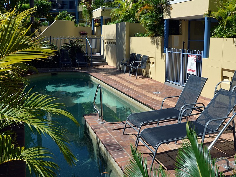 Broadbeach QLD 4218
