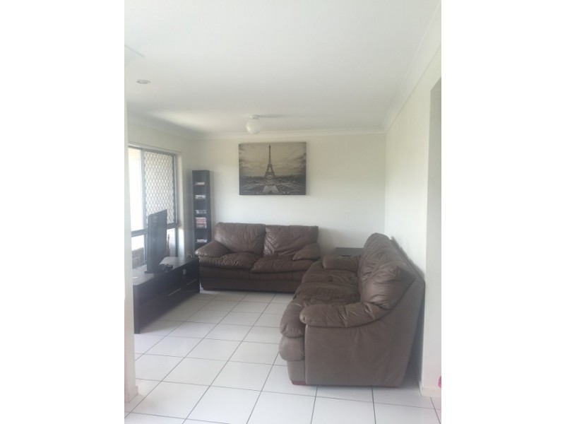 30 Carmarthen Circuit, Pacific Pines QLD 4211