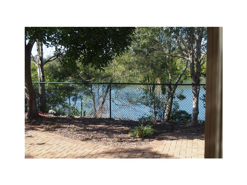 4 Koala Town Rd, Upper Coomera QLD 4209