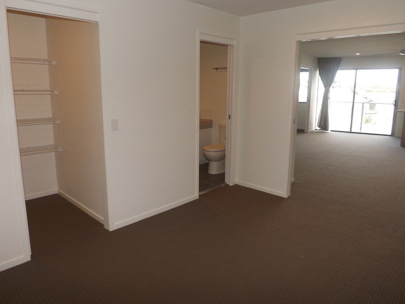 30/46 Regatta Boulevard, Birtinya QLD 4575