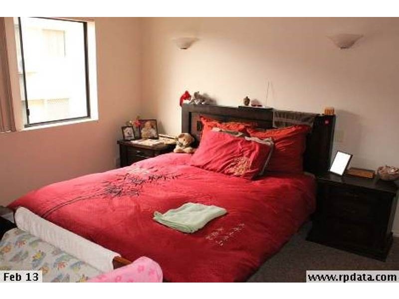 A/129 Muir Street, Labrador QLD 4215