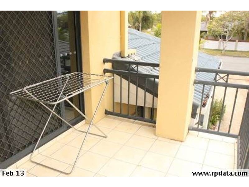 A/129 Muir Street, Labrador QLD 4215
