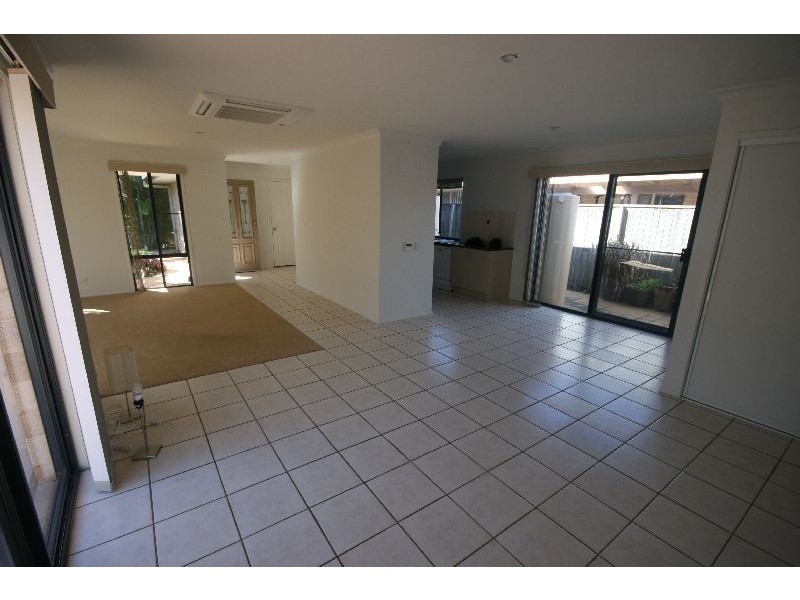 14 Cobbler Place, Hemmant QLD 4174