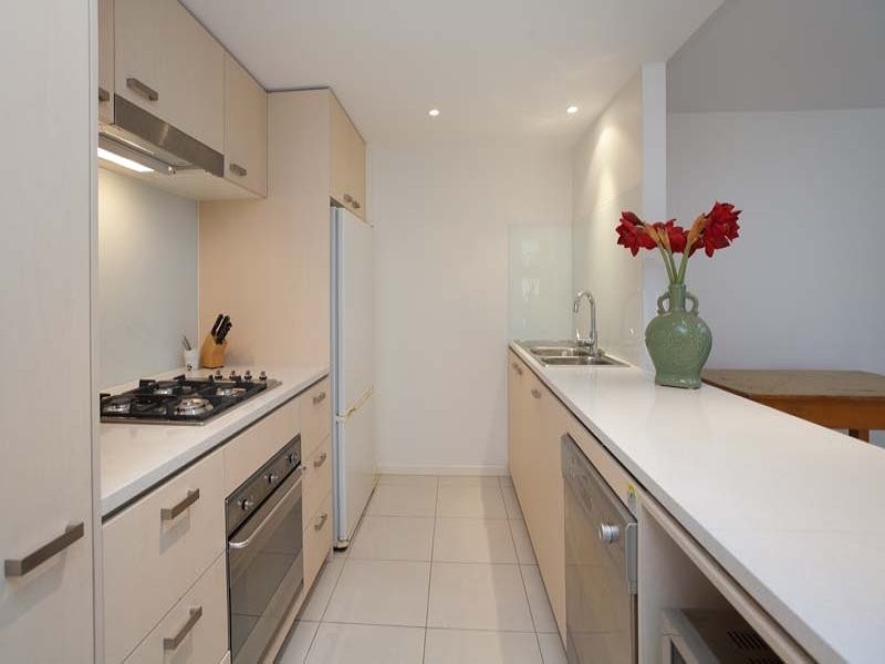 3/15 Walsh St, Milton QLD 4064