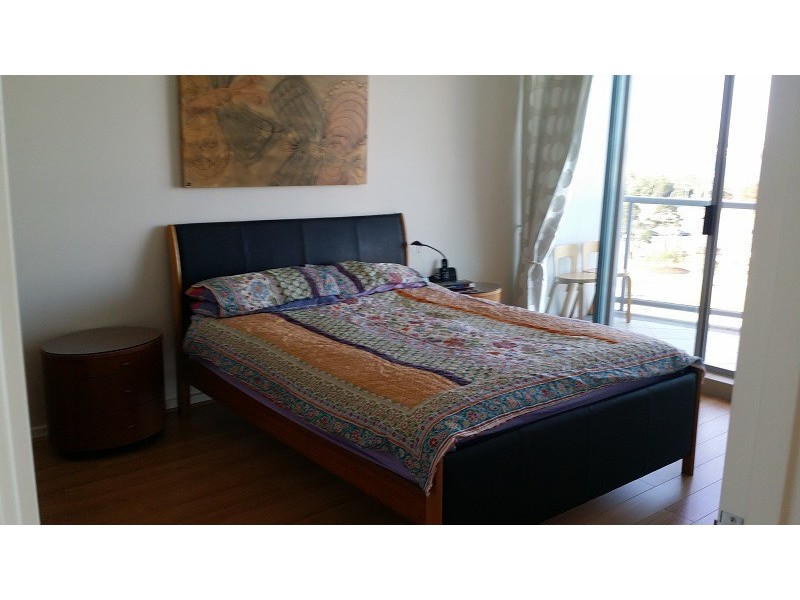 6/1 Como Crescent, Southport QLD 4215