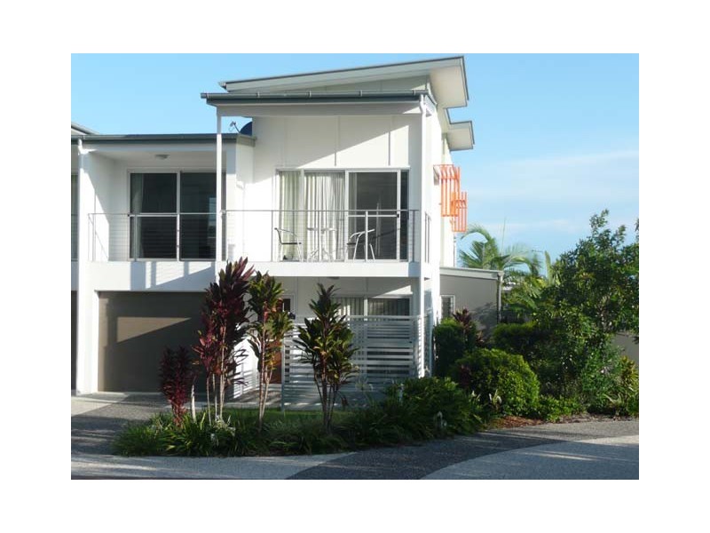 05/10 Grand Parade, Kawana Island QLD 4575