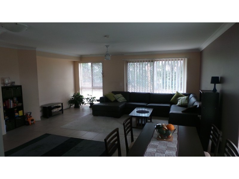 A/757 Ashmore Road, Ashmore QLD 4214