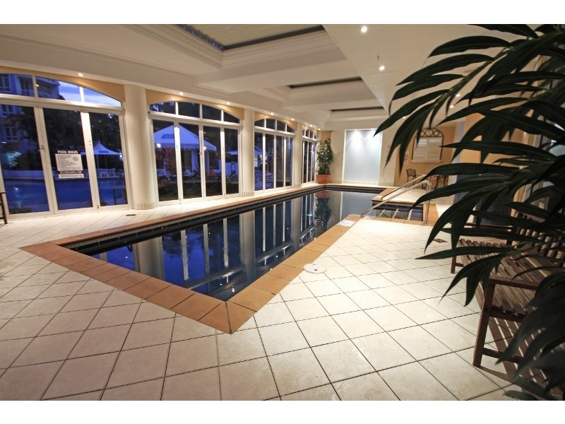 1028/2633 Gold Coast Highway, Broadbeach QLD 4218