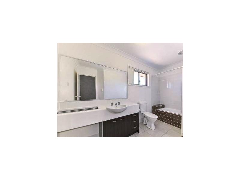 350 Leitchs Road, Brendale QLD 4500