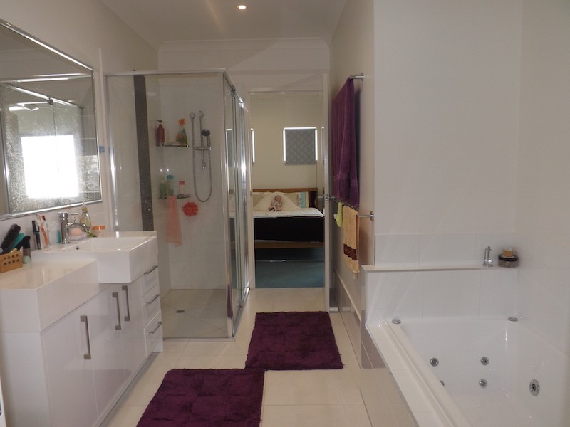 5/46 Regatta Boulevard, Birtinya QLD 4575