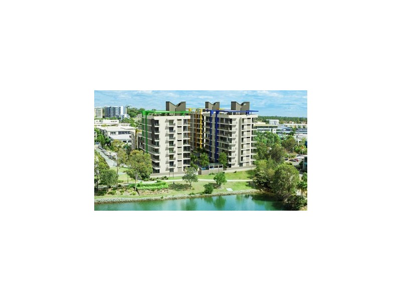 33 Lakefront Crescent, Varsity Lakes QLD 4227