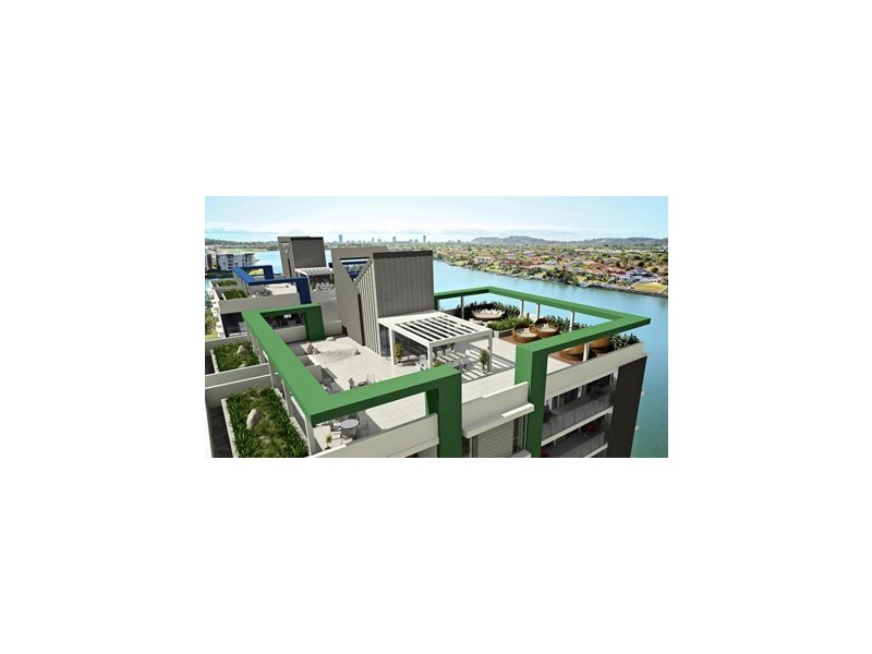 33 Lakefront Crescent, Varsity Lakes QLD 4227