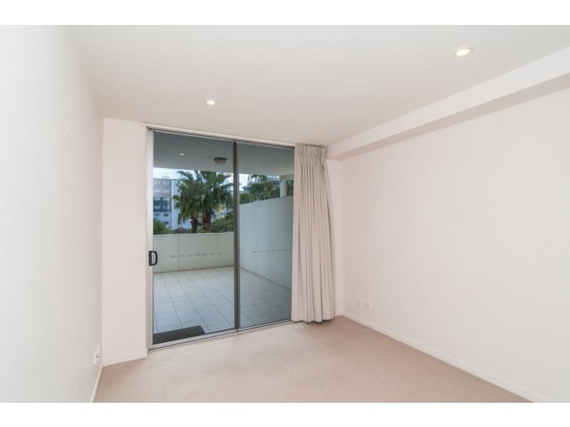 607/20 Playfield Street, Chermside QLD 4032