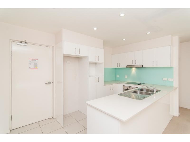 607/20 Playfield Street, Chermside QLD 4032