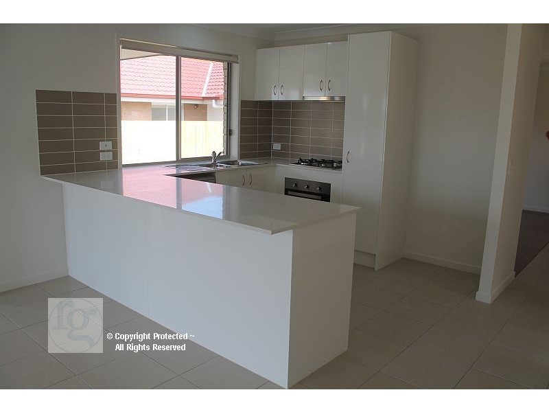 24 OAKWOOD STREET, Pimpama QLD 4209