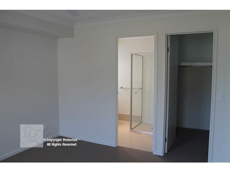 24 OAKWOOD STREET, Pimpama QLD 4209