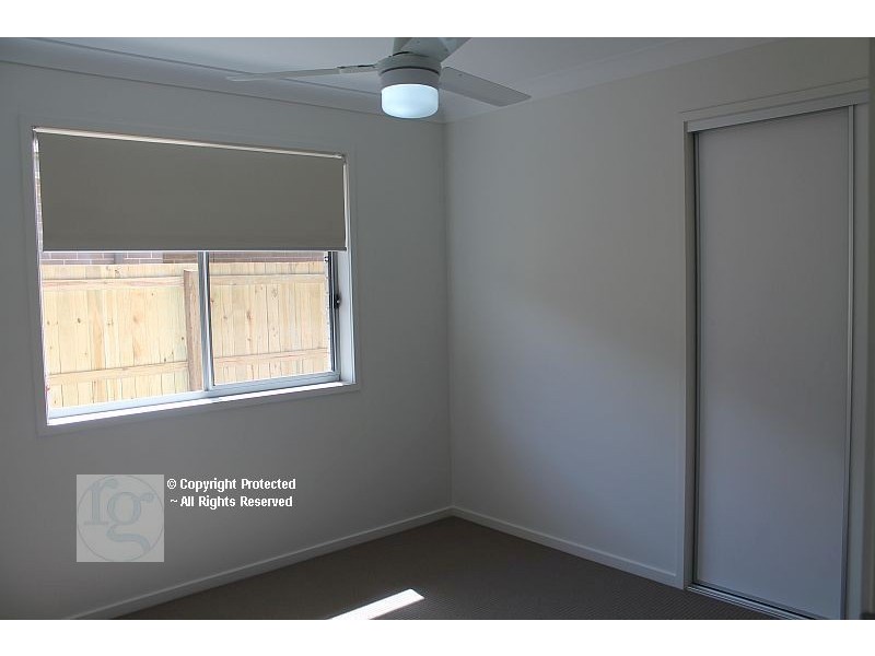 24 OAKWOOD STREET, Pimpama QLD 4209