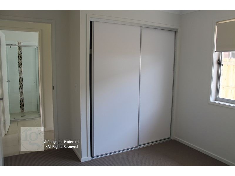 24 OAKWOOD STREET, Pimpama QLD 4209