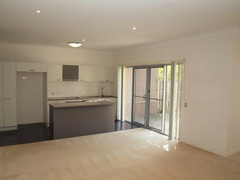 10/19 Carina Peak Drive, Varsity Lakes QLD 4227