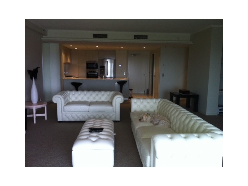 2053/1 Lennie Avenue, Main Beach QLD 4217