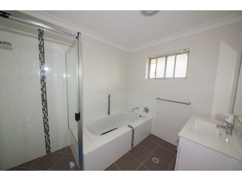 16/125 Cowie Rd, Carseldine QLD 4034