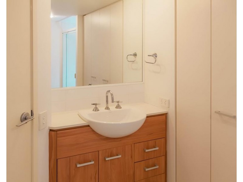 S01/8 Cordelia st, South Brisbane QLD 4101
