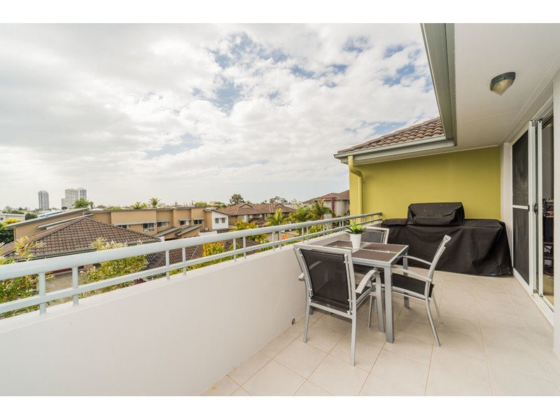 Biggera Waters QLD 4216