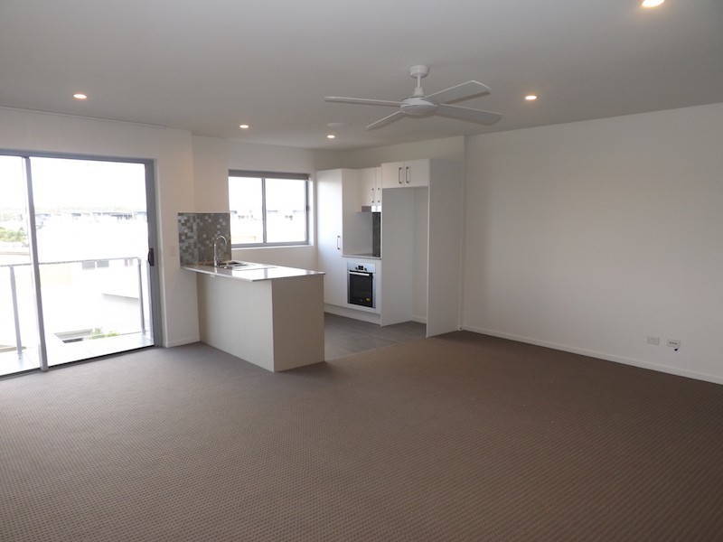 37/46 Regatta Boulevard, Birtinya QLD 4575