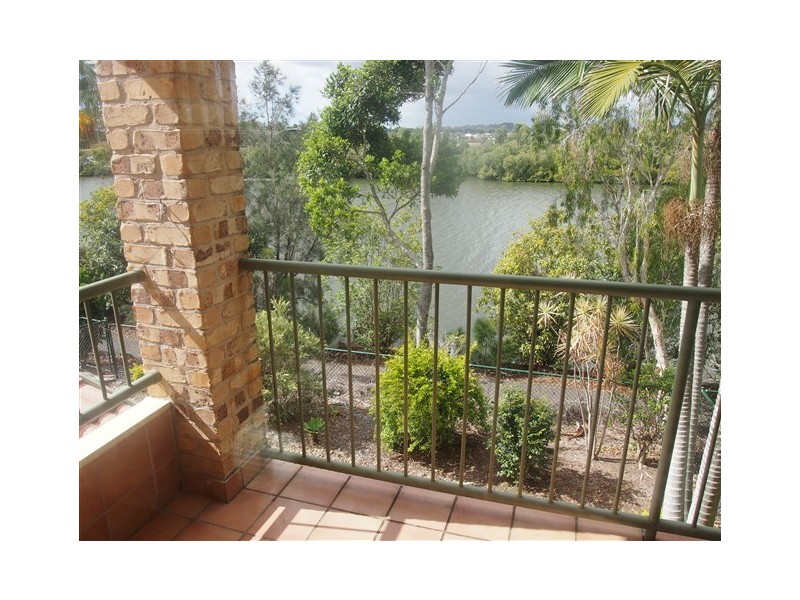 5/4 Koala Town Rd, Upper Coomera QLD 4209