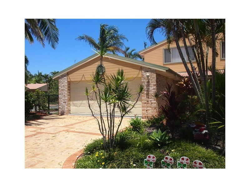 18/4 Koala Town Rd, Upper Coomera QLD 4209