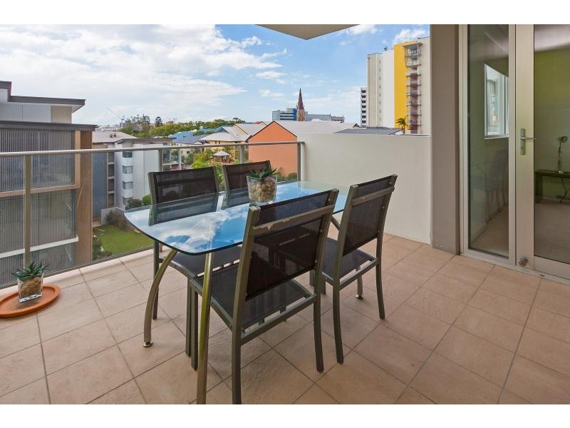 C L1/51 Hope Street, Spring Hill QLD 4000