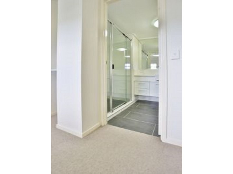 FUrnishe/11 Innovation Parkway, Birtinya QLD 4575