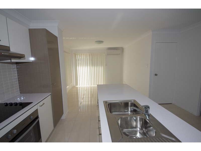 6 Clearwater Street, Bethania QLD 4205