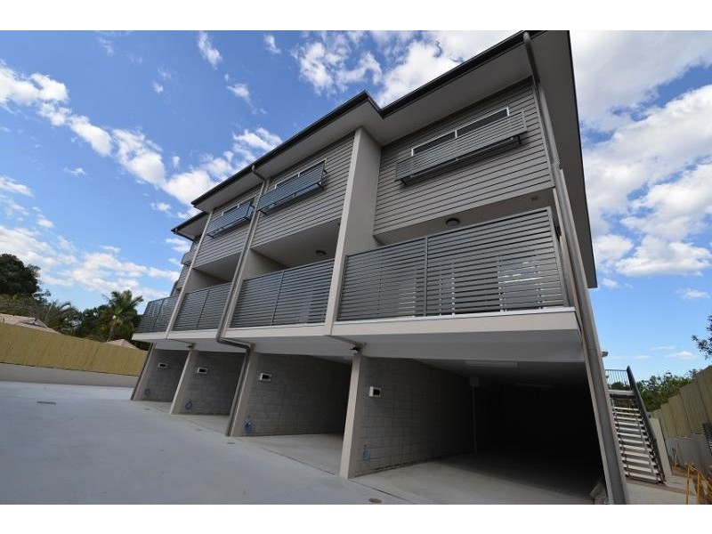 111 Short Street, Boronia Heights QLD 4124