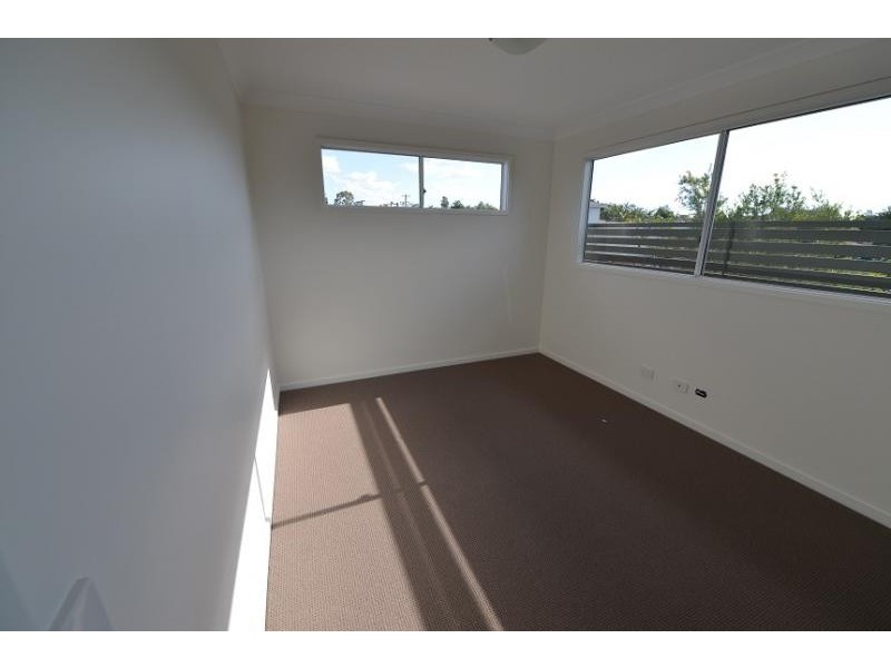 111 Short Street, Boronia Heights QLD 4124