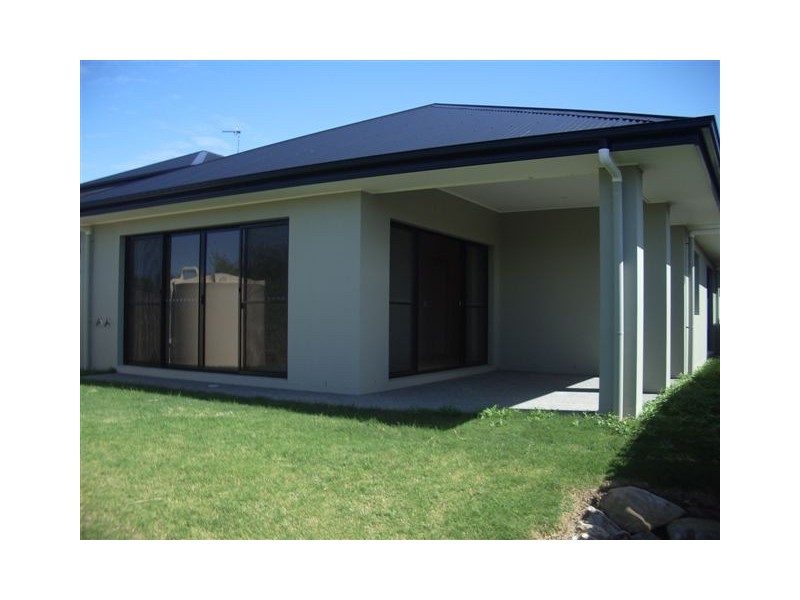 89/19 Santa Barbara Road, Hope Island QLD 4212