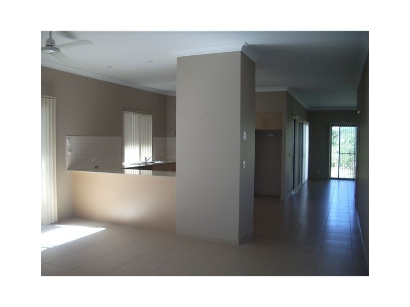 89/19 Santa Barbara Road, Hope Island QLD 4212