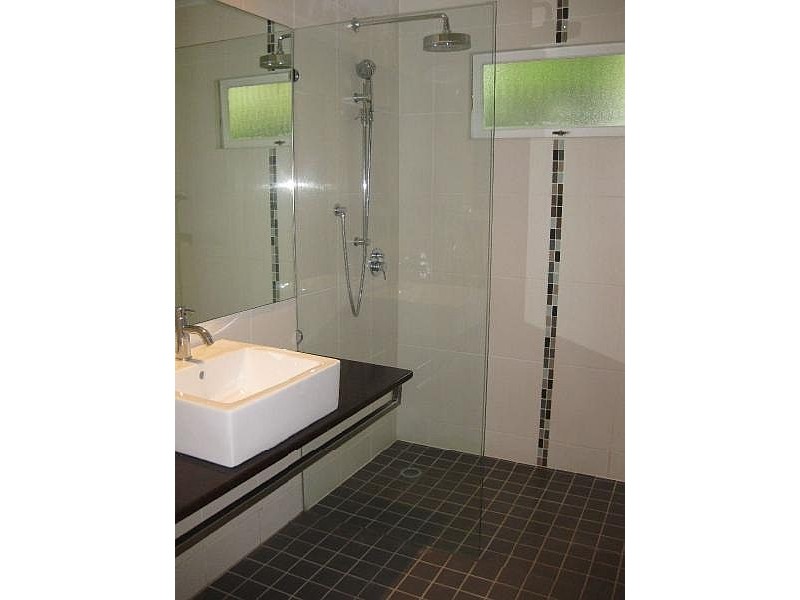 51 Cooksley Street, Hamilton QLD 4007