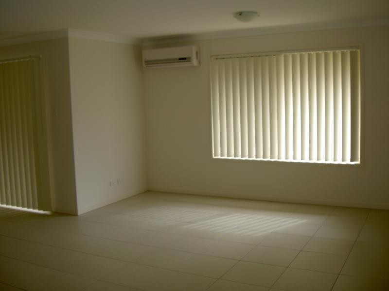 56 Wright Street, Carindale QLD 4152