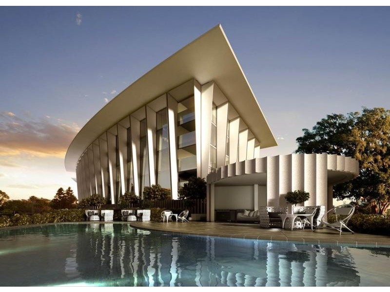 26 Marina Drive, Benowa QLD 4217